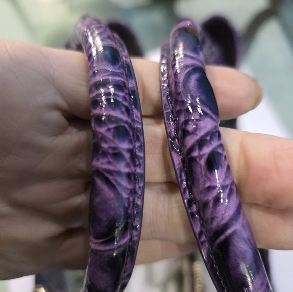 New Brahmin Elegant Purple Crocodile-Embossed Satchel - Picture 5 of 7